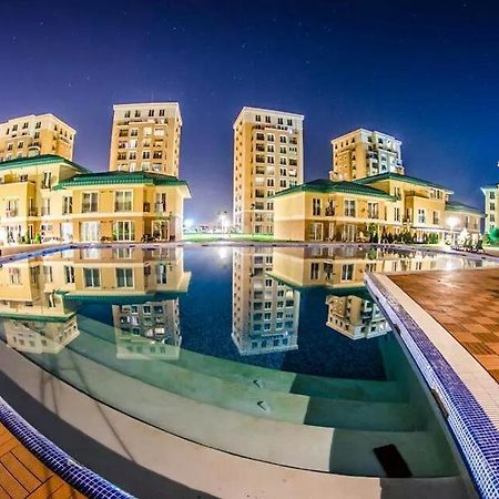 Modern Apartment With Pool In North Bucharest Cretuleasca 外观 照片