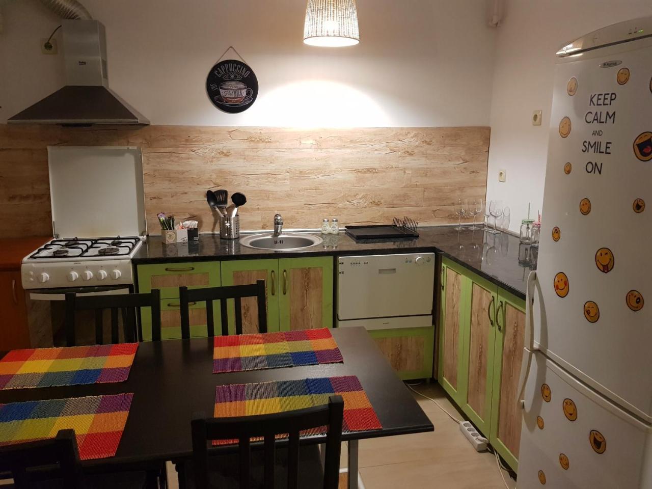 Modern Apartment With Pool In North Bucharest Cretuleasca 外观 照片